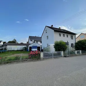 Guntia Mit Grossem Garten Günzburg