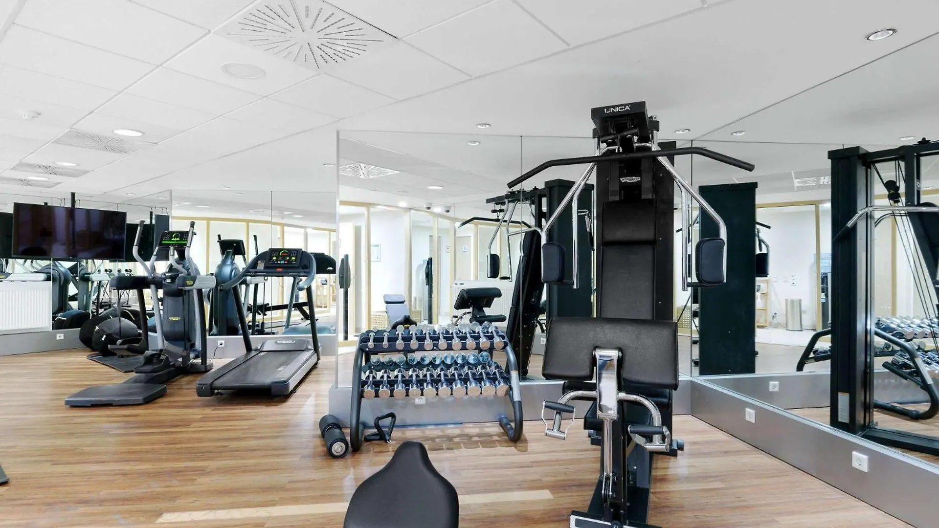 Novotel Berlin Mitte 4*,  Germania