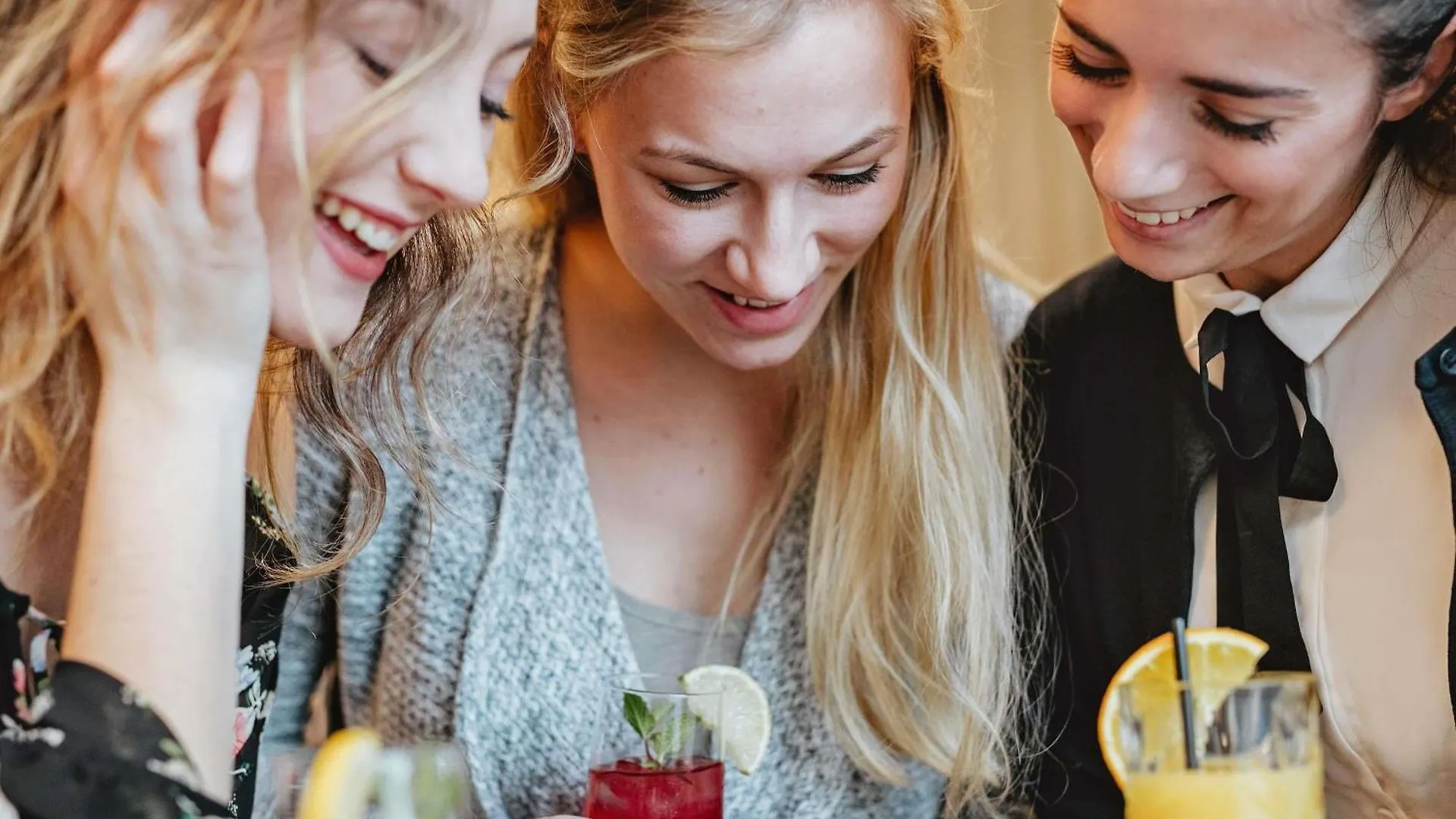**** Hotel Novotel Berlin Mitte Niemcy