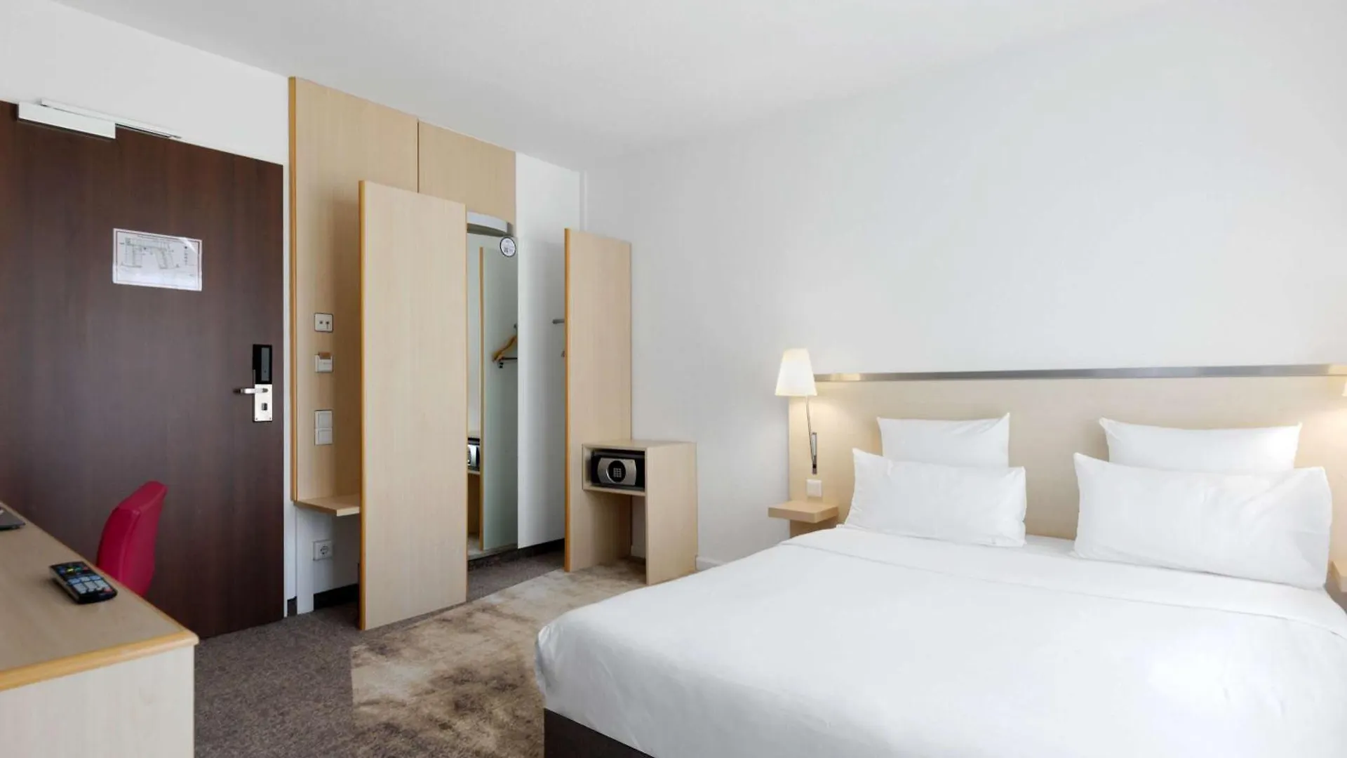 Novotel Berlin Mitte 4*,  Duitsland